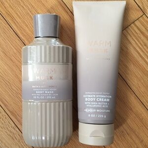 Bath & Body Works Warm Musk Body Wash and Cream - Gray and Cream